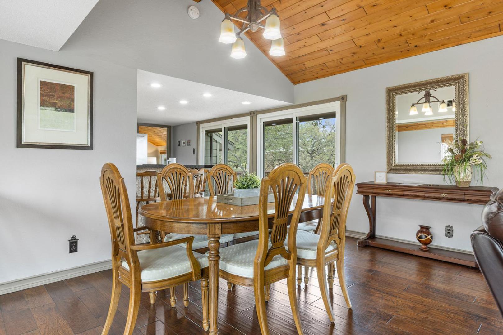 Wine Country Retreat - With A Lake View! Spicewood Luaran gambar