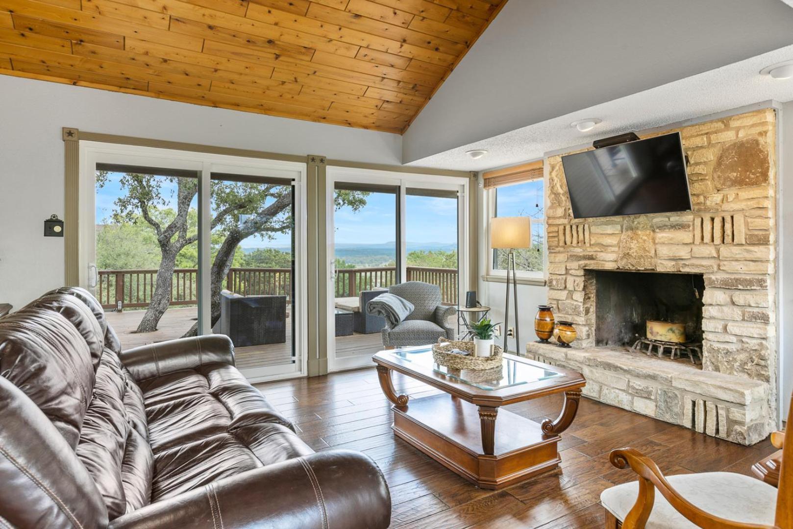 Wine Country Retreat - With A Lake View! Spicewood Luaran gambar
